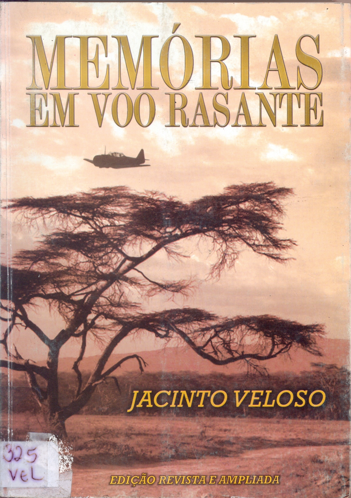 Cover of Memórias em Voo Rasante